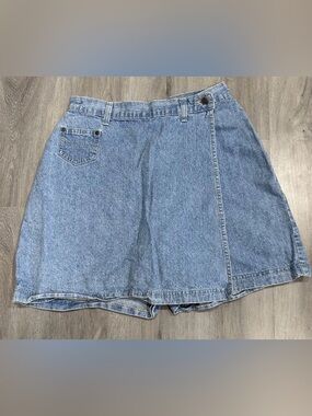 St. John’s Bay Denim Skort Size 12 Made in USA Blue Cotton Mini 90s Vintage